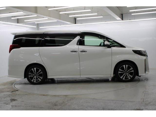こだわりがあってなかなか気に入ったお車がないそこのお客様！全国のオークションからピッタリの1台を探すことが可能です。ぜひ一度お問い合わせください。