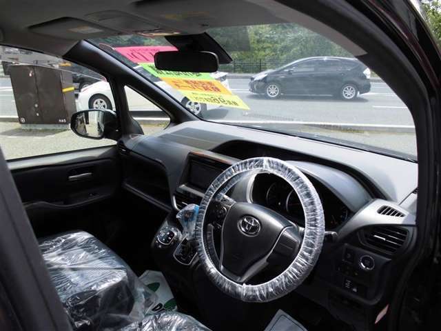 見晴らしの良い運転席。