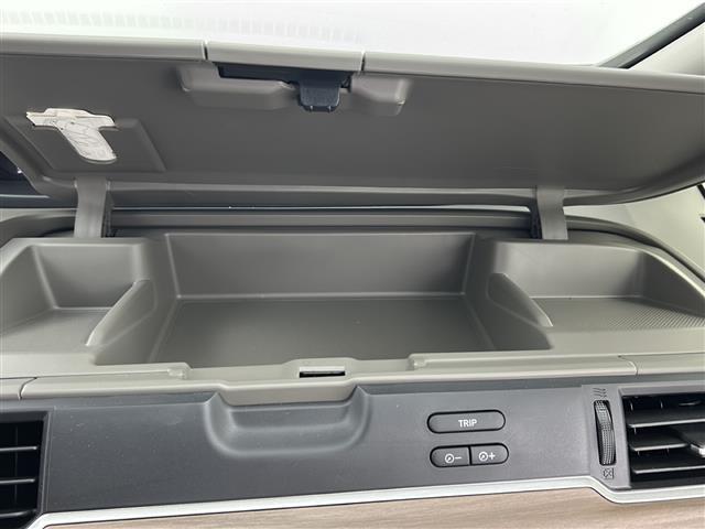 【エアコン】暑い夏でも寒い冬でも、車内に快適な空気を届けるので、いつでも快適な車内空間を創り上げます！
