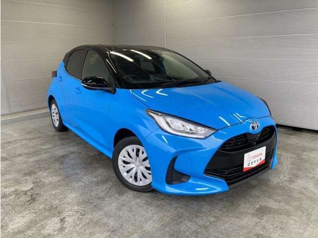 「中古車ハイブリッド保証」付き。ハイブリット機構を無償で保証します。保証期間は初度登録年月から10年目まで、または3年間の長い方。但し累計走行距離が20万km以内。
