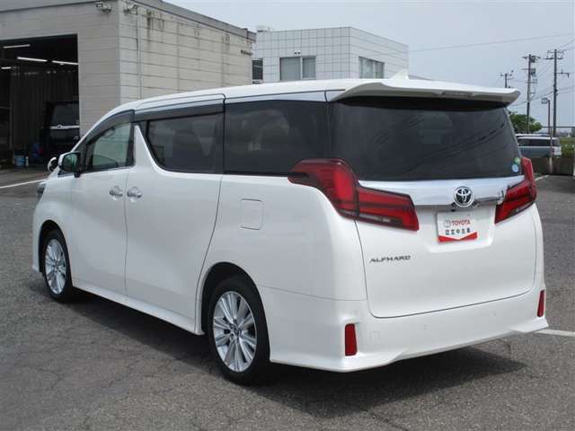 『任意保険　割賦　JAF　メンテナンスパック』などお車を使用するお客様のお役に立つ商品も充実しております♪