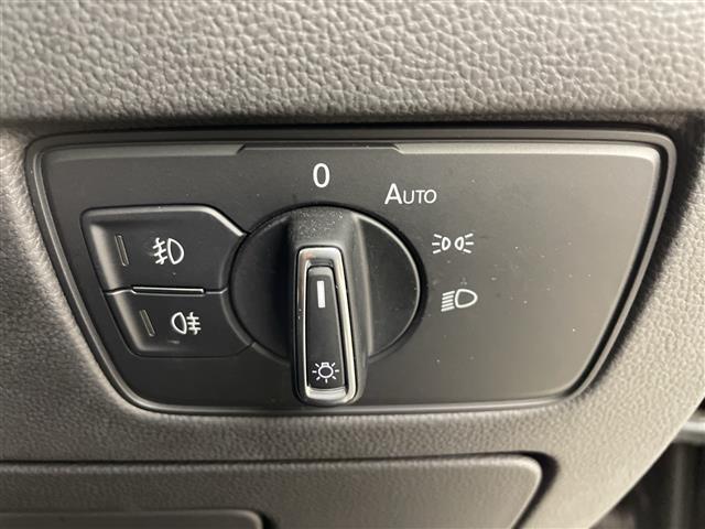 【運転席操作部】快適なドライブを楽しむための機能が装備されています！運転席から触れるので、使いやすいです！除菌プランいれていただくと、さらに清潔で安心していただけます！