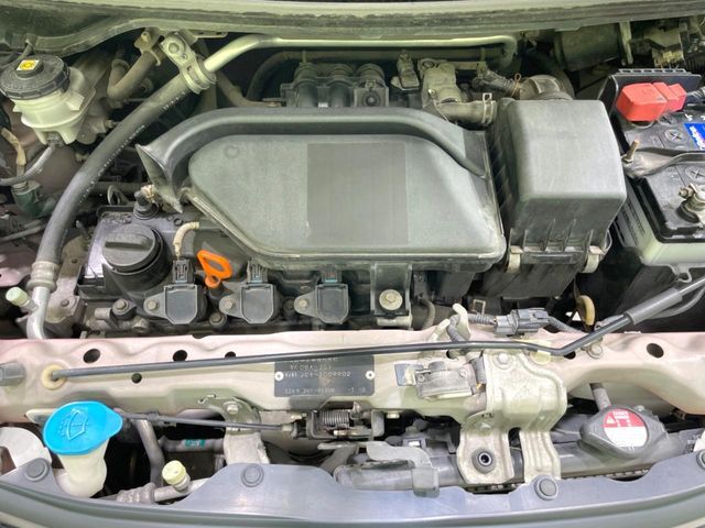 親切・丁寧な専門メカニックスタッフが応対！・車検・点検整備・事故等の修理などアフターサービスも安心。お車のカスタマイズもネクステージのサービススタッフまでご相談ください！