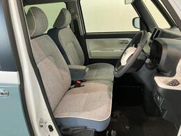 滋賀ダイハツの中古車展示店舗は県内に13か所ございます。琵琶湖を囲むように店舗がございますので、お近くの滋賀ダイハツハッピーの店舗にてご購入頂くことができます！