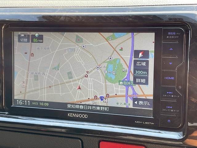 メモリナビ搭載。最新型のナビへの交換も可能です。