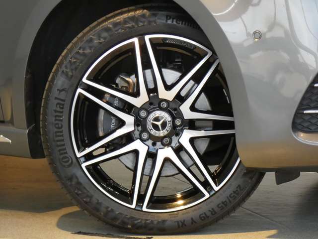 AMG19インチアルミホイール付！！　税金面においても経済的で初めての方にもおすすめです　品質・価格共に自信あります！！　実用性と先進性を兼ね揃えた人気車輌をお届け致します！！