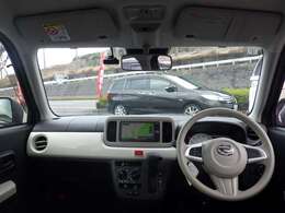 【安心の全車保証付販売・ご購入後のオイル交換永久無料（車両価格の20％まで）の特典付です。】