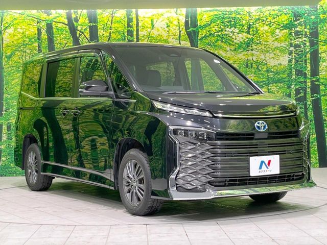 大好評のボディコーティング「弾スプラッシュコート」もご納車までに施工可能。通常のガラスコートと異なる、耐久年数6年の無機質ガラスコーティングが、ボディをキレイな状態に保ってくれます。