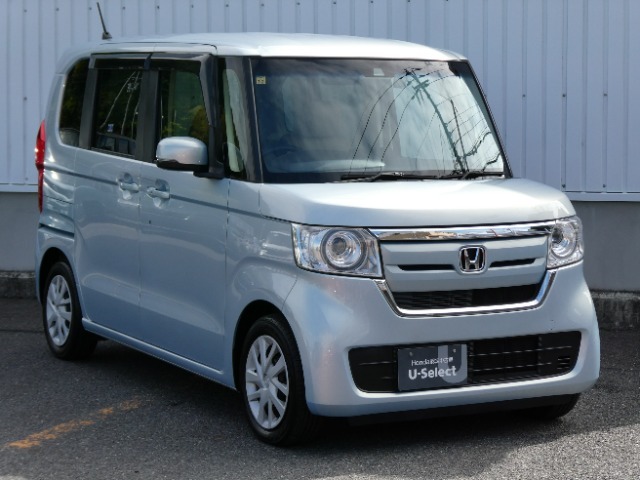 掲載している画像以外にも、気になる箇所等ございましたら、メールにてお送りする事も可能です！実際に現車をご確認出来ないお客様にも安心してご購入頂けるよう、努めておりますので、お気軽にお申し付けください！