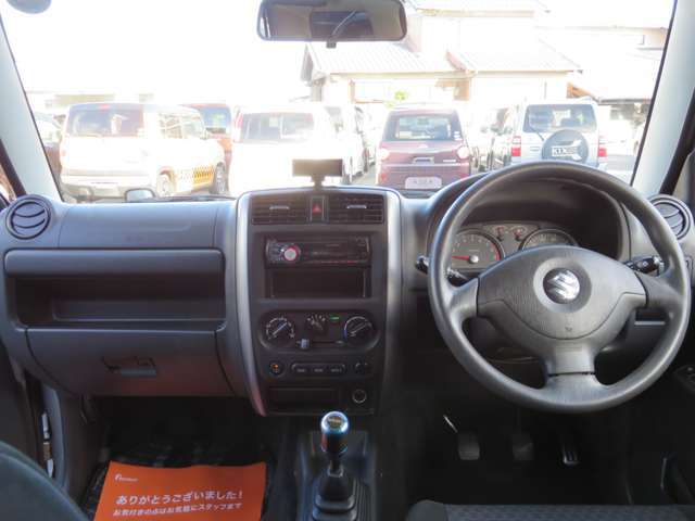 自社では下取りも行っております！お客様の愛車を査定させていただいたり、乗らなくなったお車のお引き取りなども行っております！