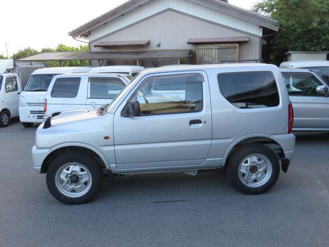 自社では＊車検＊整備のほうも行っておりますので車検の際はお問い合わせくださいませ！