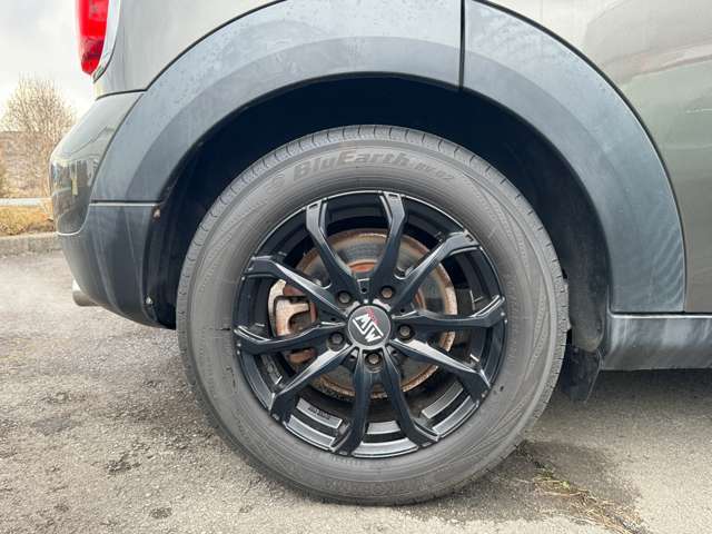 ピカピカのホイールがよりあなたの愛車を輝かせます！