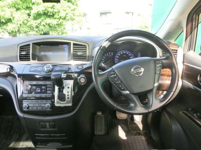 ☆運転席コックピットです☆
