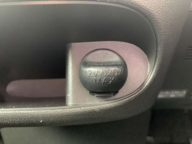 SDナビTV　Bluetooth　バックカメラ　ETC　前後ドラレコ　両側電動スライドドア　スマートアシスト　ハーフレザーシート　スマートキー　プッシュスタート　LEDオートライト　LEDフォグ　試乗OK