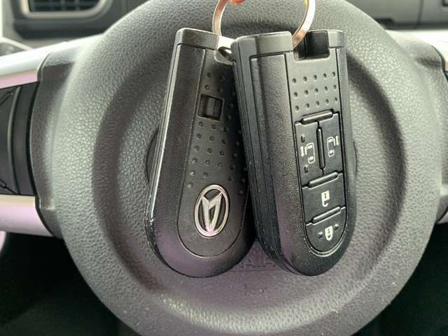 SDナビTV　Bluetooth　バックカメラ　ETC　前後ドラレコ　両側電動スライドドア　スマートアシスト　ハーフレザーシート　スマートキー　プッシュスタート　LEDオートライト　LEDフォグ　試乗OK