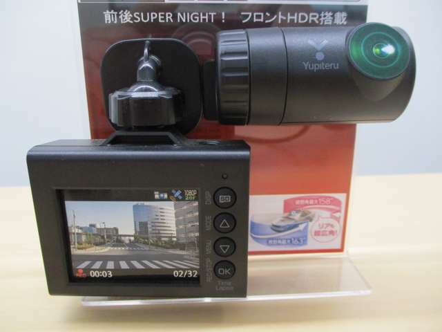 Bプラン画像：◆Yupitel製の前後カメラのドライブレコーダーです◆
