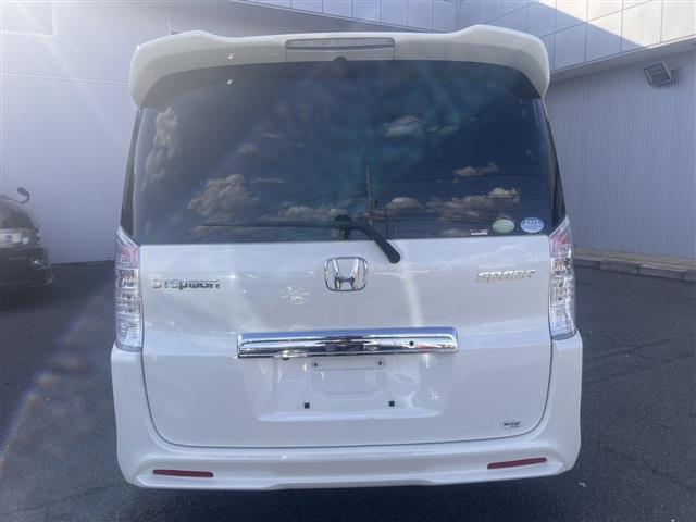 ☆中古自動車にも色々ございます。50,000km・100,000kmを過ぎた車両も、これからも安心してお乗りいただける車両を厳選して仕入れいたしております。万が一の為、納車から1ヶ月間保証いたします！☆