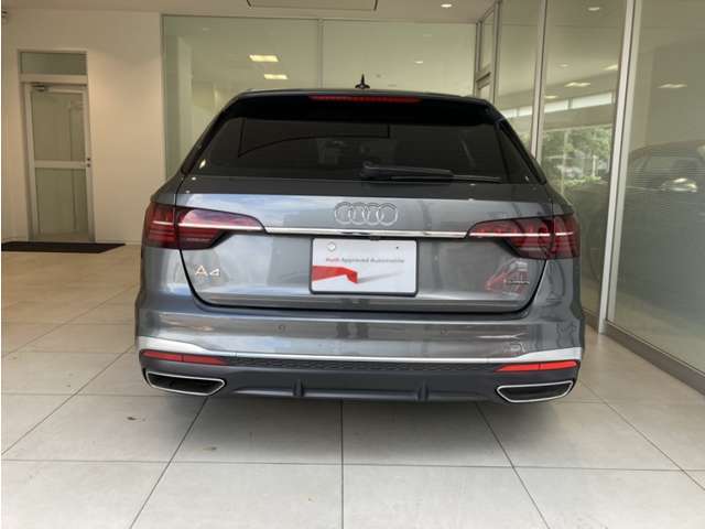 弊社グループ在庫保有台数1500台以上のお車がございます。