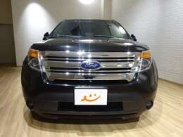 エクスプローラー XLT エコブースト TV CD ETC リヤフリップダウンモニター 前席パワーシート フロント・サイド・リヤカメラ HIDヘッドライト キーレス ローダウン（純正バネ有） 22インチアルミ（純正アルミ有）