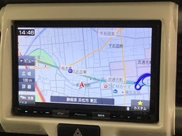 社外ナビ搭載です。知らない道も安心ですね！