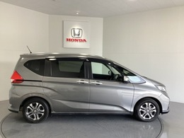 購入後も自社指定整備工場完備でお客様の愛車をしっかりサポート致します！御納車時には安全かつ安心してお乗り頂けるようホンダ専門知識を持つ整備スタッフが点検・整備・装備も説明をしてお渡ししております。