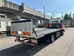 樹脂ローラーオプションでつけてます＾＾　　　　　　　4連一対5万円！