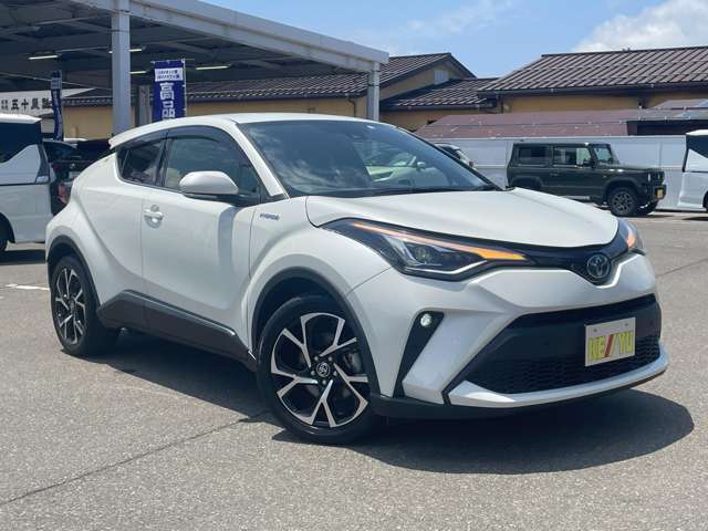 ボディーコーティングやナビの取り付け、下廻り防錆塗装も施行など、お車に関する様々なご要望に対応いたします♪お客様の1台のために相談に乗らせてください！！