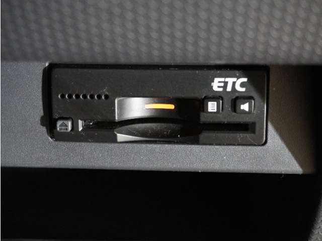 【ETC車載器】高速道路のご利用時にとても便利なETC車載器。セットアップ(費用別途)後にお渡ししとなります。