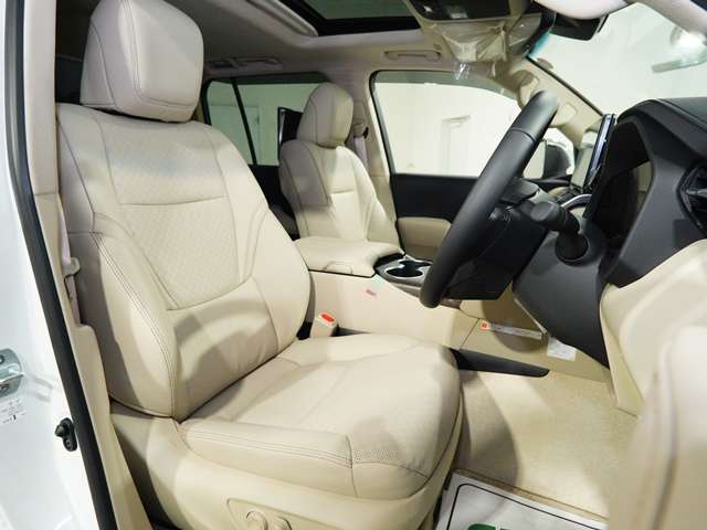 トヨタ ランドクルーザー300 3.5 ZX 4WD 2024年 20キロ (愛知県
