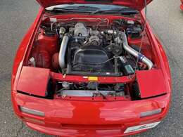 エンジンルーム。エンジンの吹き上がりも良好です！