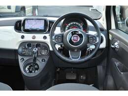 はじめまして♪　minion代表の木下と申します（＾＾♪当店はオシャレで可愛い＆格好いいクルマを気軽に安心して楽しく乗って欲しい！そんな想いで中古車販売をさせていただいています。