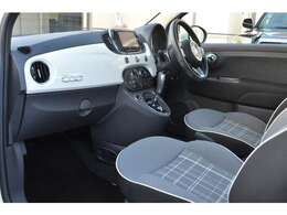 安心してご購入いただけるよう第三者機関による車両検査を行い車両評価書を発行、総額表示の適正表示など情報開示を心がけておりますので気になることがありましたらお気軽にお尋ねください（＾＾）