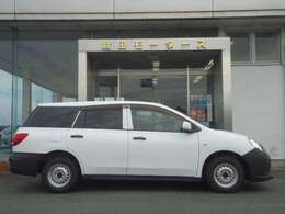 右側面からです。♪自動車保険も取り扱っております。ご相談下さい。♪