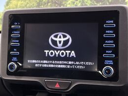 【ナビ機能付きディスプレイオーディオ】ナビ機能搭載の他、お持ちのスマートフォンと連携して、ナビやbluetoothでの音楽再生が可能です♪デザインはもちろん操作性も良好！