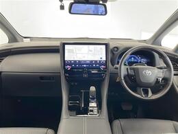 【インパネ全体】全方位で視界が広く、高い目線で運転もしやすいです！◆乗って触って体感してみてください！！当社車両は試乗可能です！お気軽にスタッフまでご相談ください！
