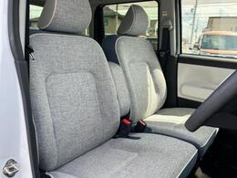 「この車の写真をもっと見たい」「状態が気になる」「この装備はついている？」どんな小さな疑問でもお気軽にお問い合わせください！