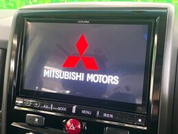 【純正9インチナビ】人気の純正ナビを装備しております。ナビの使いやすさはもちろん、オーディオ機能も充実！キャンプや旅行はもちろん、通勤や買い物など普段のドライブも楽しくなるはず♪