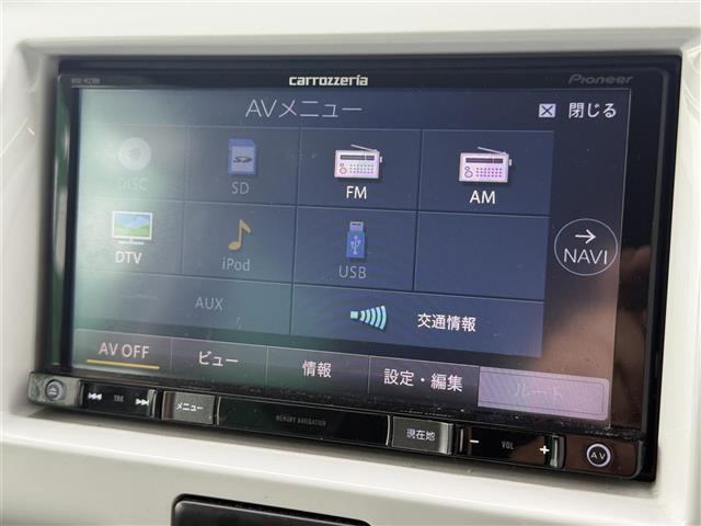 便利な【バックモニター】で安全確認もできます。駐車が苦手な方にもオススメな便利機能です。