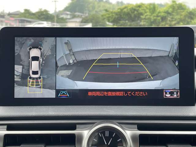 こちらオーディオ周りの写真になります。動作確認済みです。詳しい機能に関しましては装備欄を確認ください。車によっては多機能なナビなど、充実したオーディオがついている車両もあります。