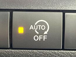 【アイドリングストップ】赤信号や渋滞で停車した際にエンジンを停止し、無駄な燃料の消費を抑えます。燃費向上や環境保護につなげる機能♪エンジンはブレーキを離せば再始動します。