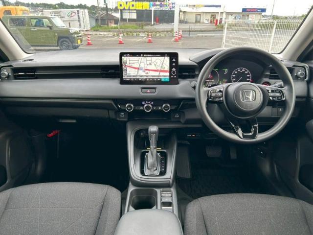 「この車の写真をもっと見たい」「状態が気になる」「この装備はついている？」どんな小さな疑問でもお気軽にお問い合わせください！