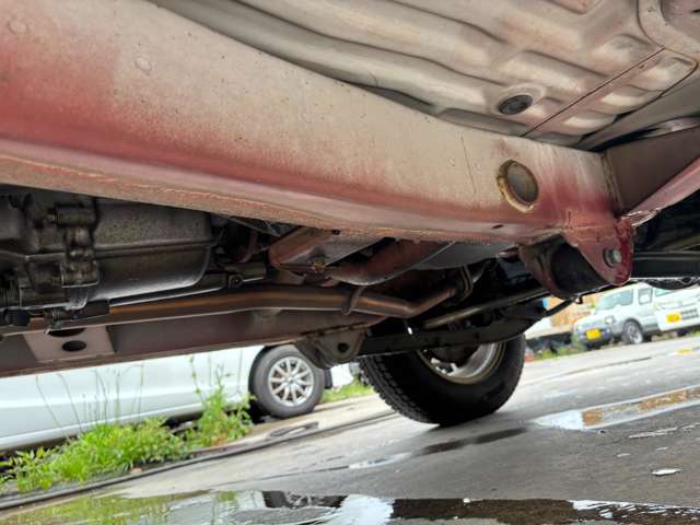 販売だけではなく、オイル交換　車検　修理　板金　洗車　コーティング　フィルム等、アフターフォロー、アフターケアまでお手伝いさせていただきますので、初めての車購入の方でもお気楽にご連絡ください。
