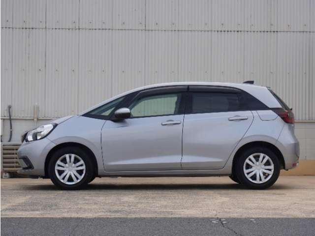 ◆法定整備実施◆Honda認定中古車の整備基準にもとづく整備を実施いたします。法定点検の整備に加え、Honda独自のプラスアルファー点検整備を実施。基準を満たしていない消耗部品を交換いたします。