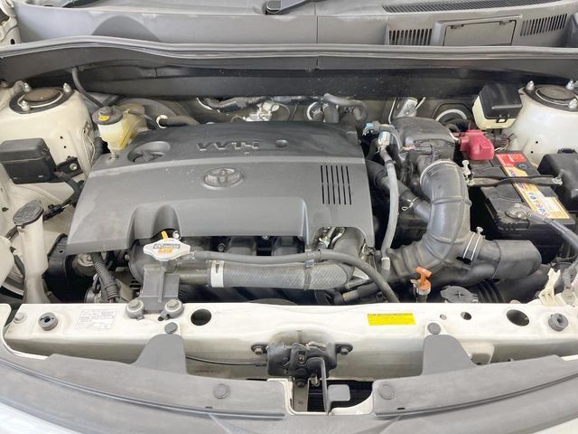 親切・丁寧な専門メカニックスタッフが応対！・車検・点検整備・事故等の修理などアフターサービスも安心。お車のカスタマイズもネクステージのサービススタッフまでご相談ください！
