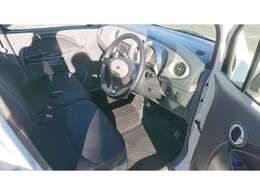 担当竹田携帯は、090-3155-0837です。多機種のパワーショベル・リフト・トラクターもあります！