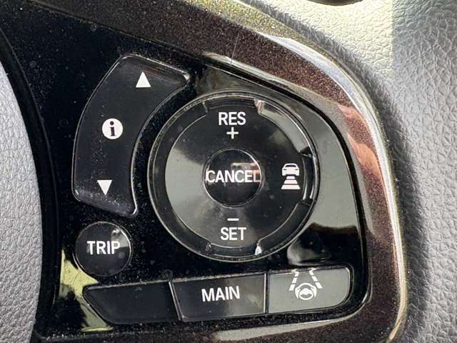 ケイカフェでは、快適なカーライフを過ごしていただくためにオイル交換～定期点検や車検整備なども実施しております。