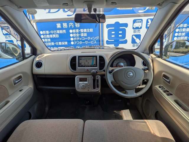 追加のOPとして、フルセグ、ナビキットなど取付致します。