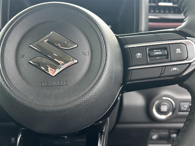 ハンドルの画像です。店舗にて現車の確認もいただけますので、お電話で在庫のご確認の上是非ご来店くださいませ！！！