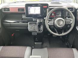 インパネ周りの画像です。店舗にて現車の確認もいただけますので、お電話で在庫のご確認の上是非ご来店くださいませ！！！ワクワクするクルマ選びをご提案します！