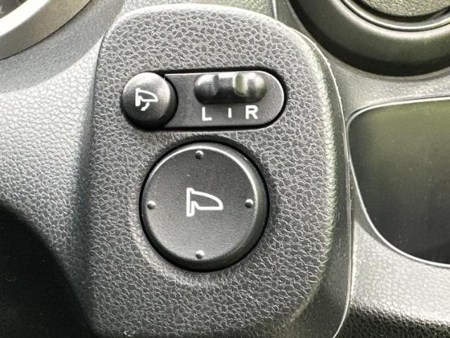 お車に合わせて無料保証以外にも、保証範囲、期間、距離を拡充させた有料保証もご用意しております！中古車の購入が初めてで不安・・・というお客様もご安心ください！